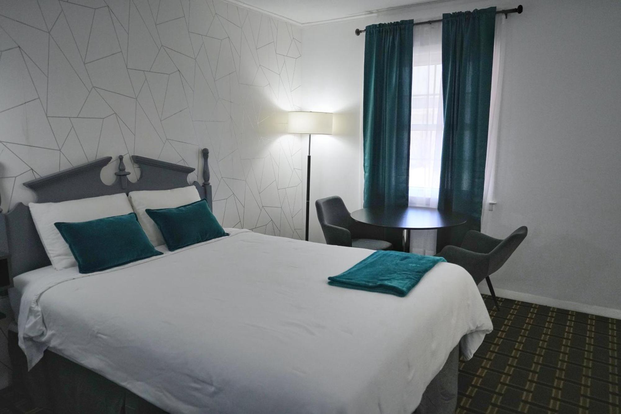 Pilgrim Inn Лі Екстер'єр фото